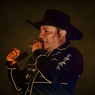 Milton Cruz