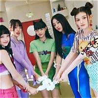 NewJeans